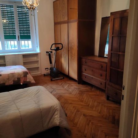 Ferienwohnung Casa - House Xavier Una Casa Famigliare , Dame Entra Solo Chi A Un Bel Cuore , Non'E Il L'Intero Alloggio Solo Stanze E Bagno Turin Exterior foto